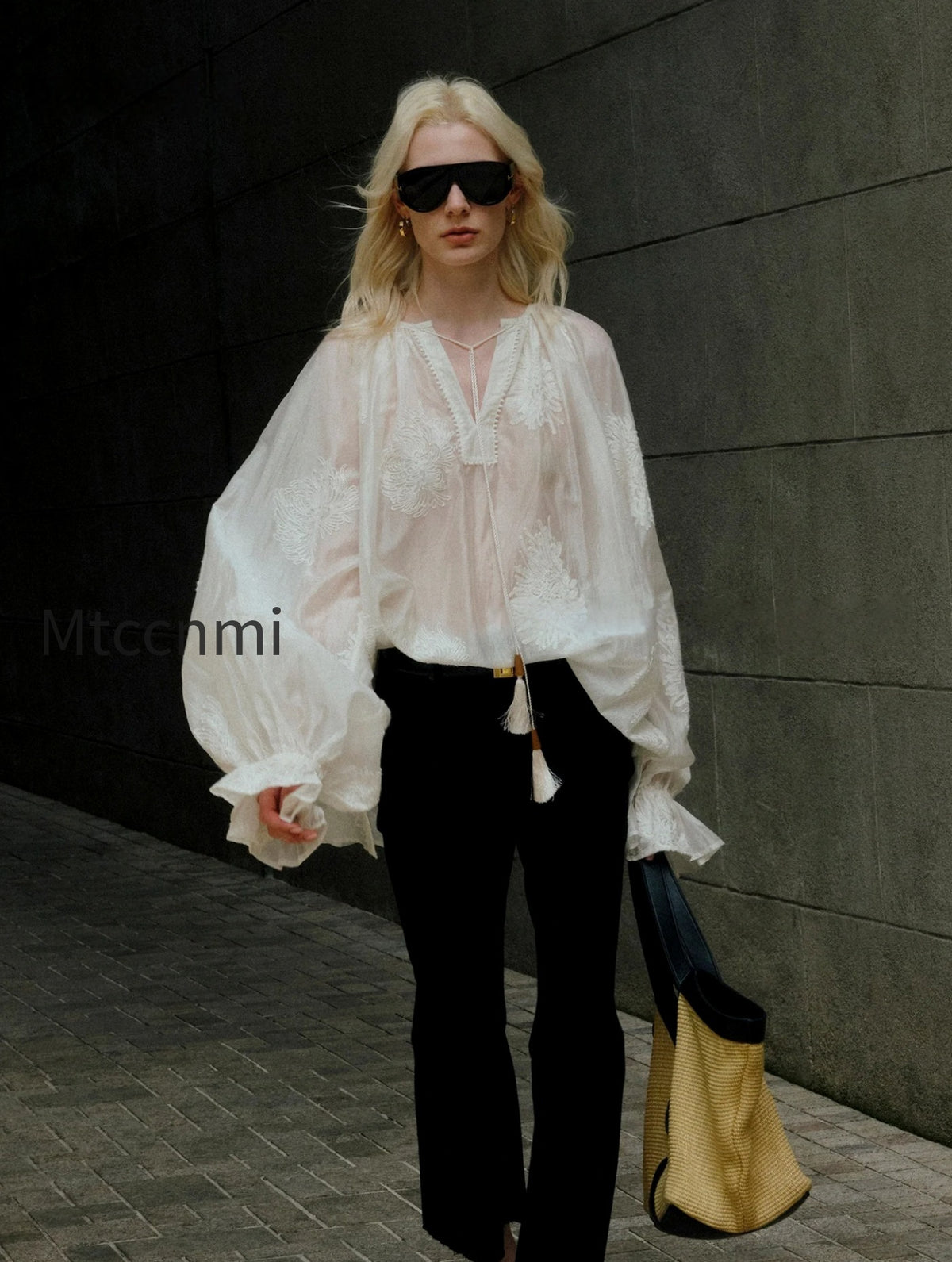 heavy-embroidered-lyocell-v-neck-blouse-lantern-sleeve-tassel-top