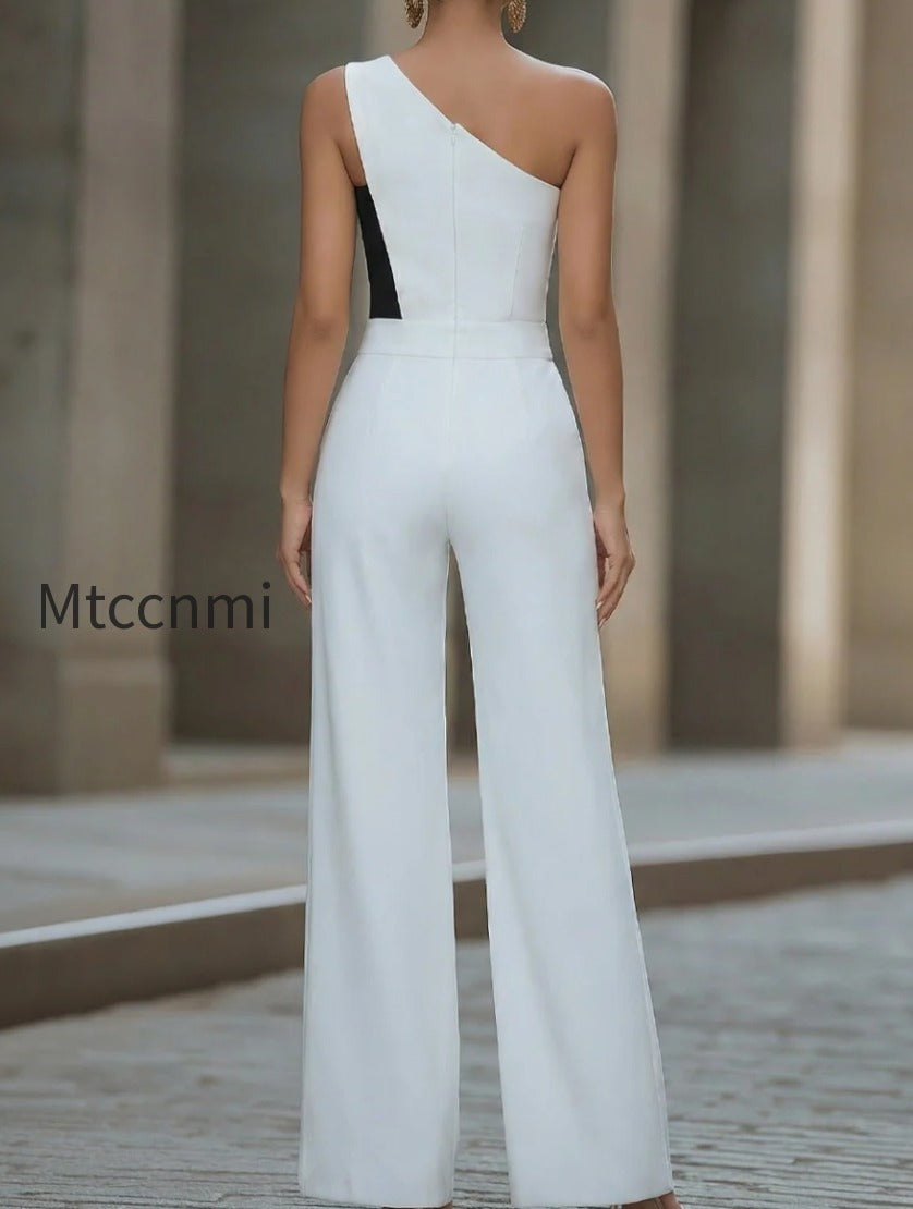 one-shoulder-contrast-buttoned-wide-leg-jumpsuit